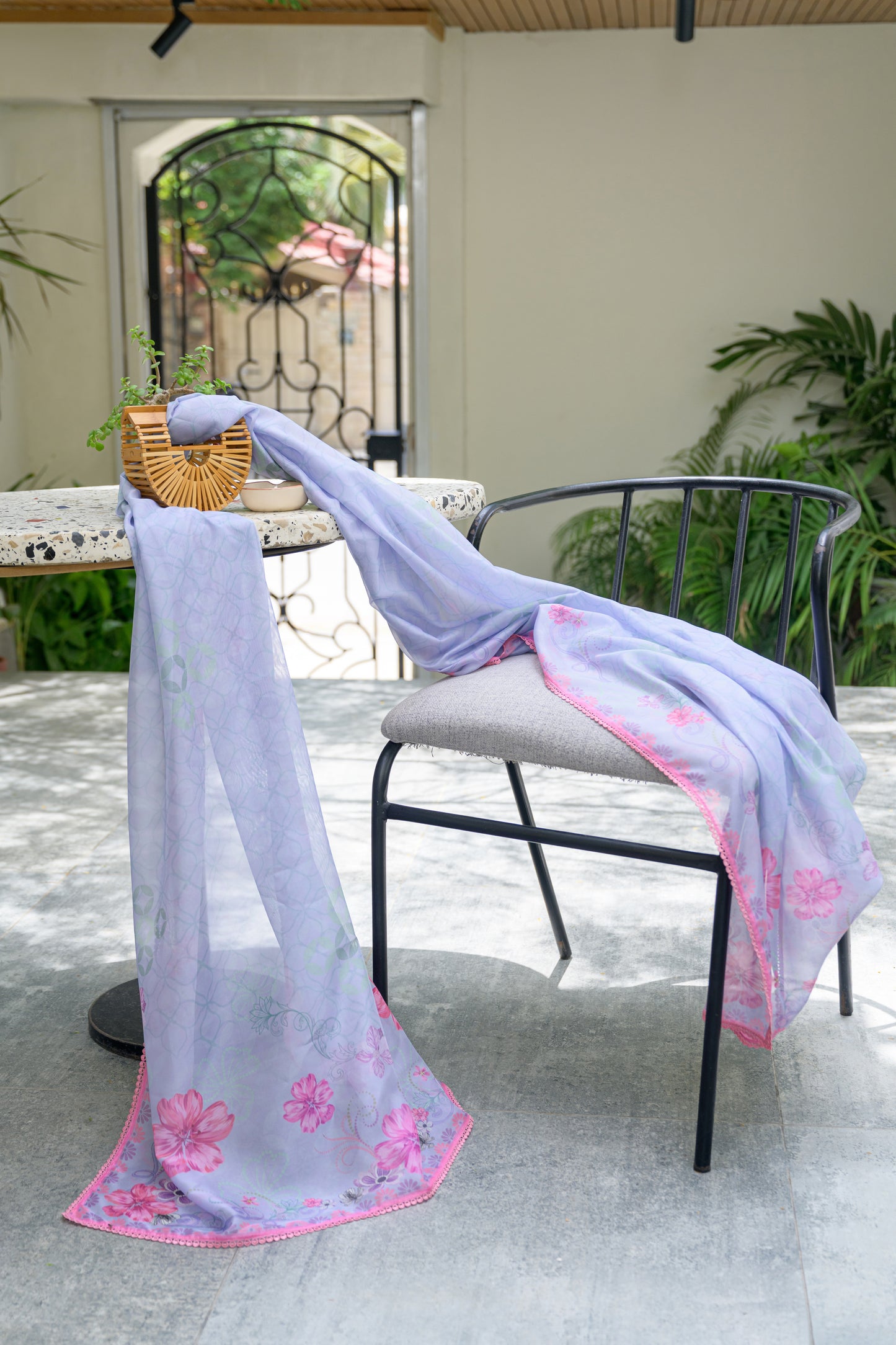 Thea- Dupatta